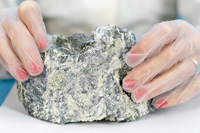 Tips for Hiring an Asbestos Removal Company